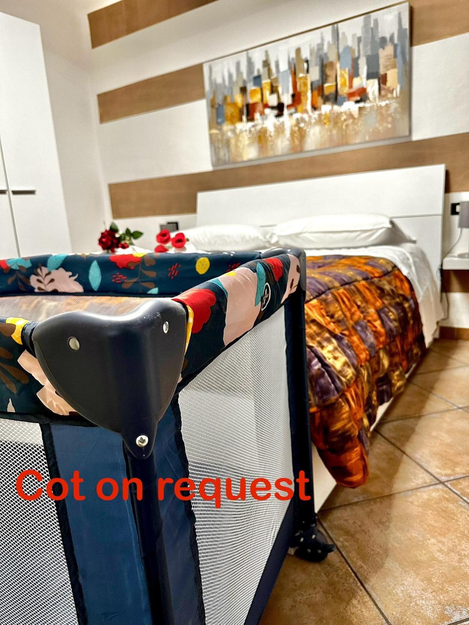 Ubetty Village Center Two-Bedrooms Apartment 5Terreparco Riomaggiore Bagian luar foto
